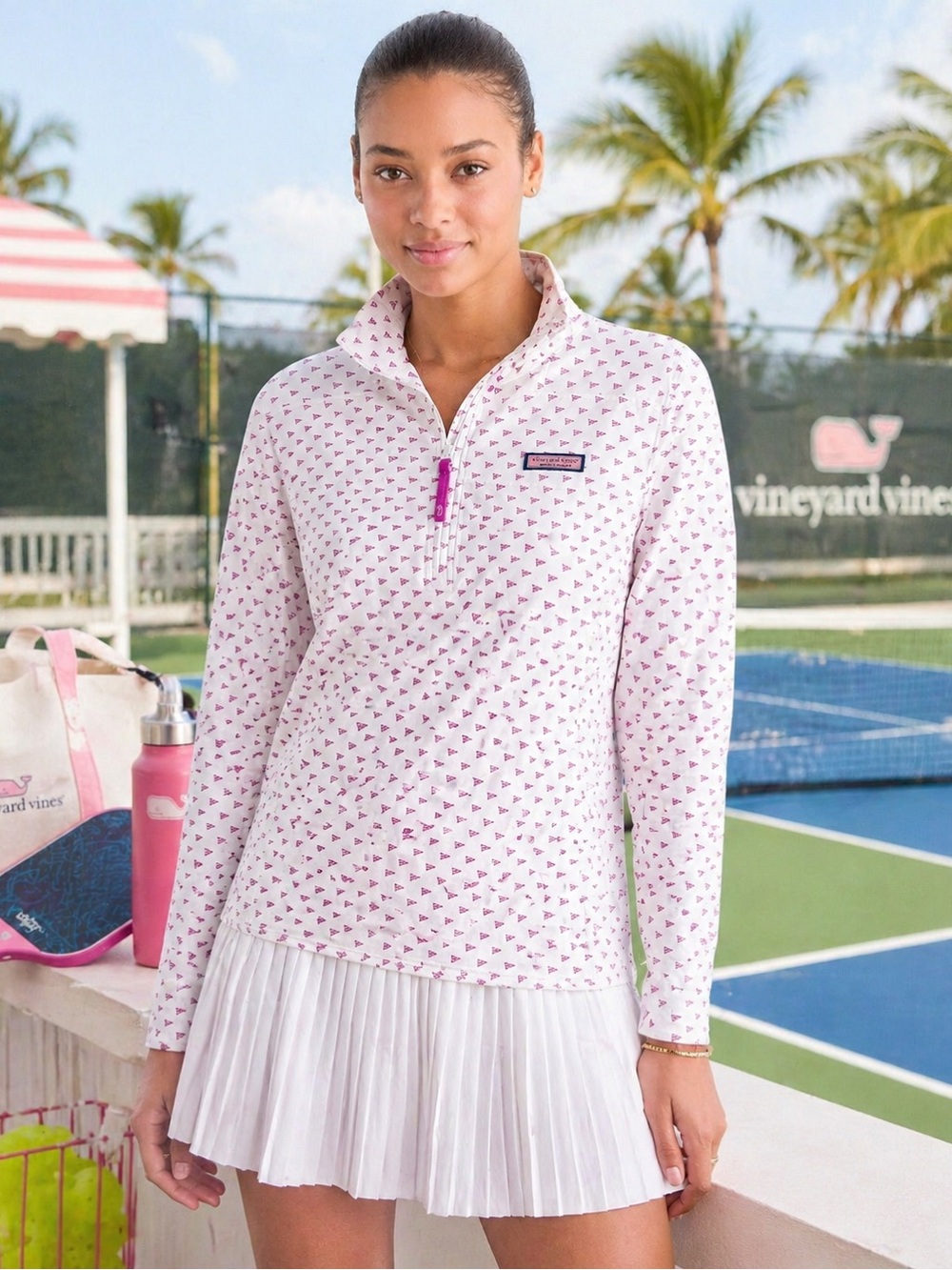 Vineyard Vines Printed Performance Shep Shirt Pullover Small NWT Pink Whales